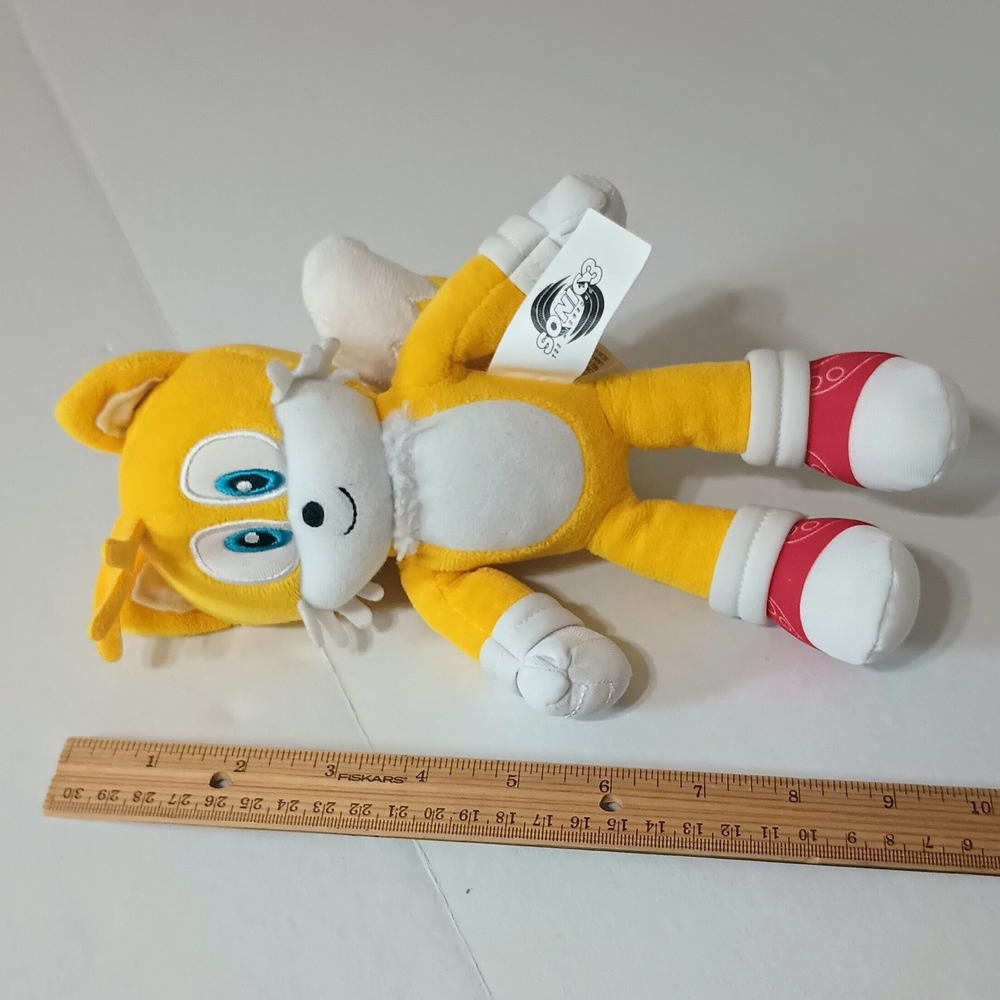 Sonic3 Yellow And White Plush Toy - Picture 4 of 5
